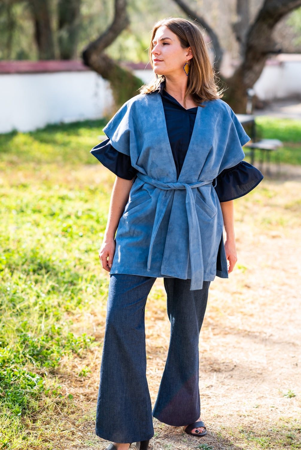 Cornflower suede; Vita